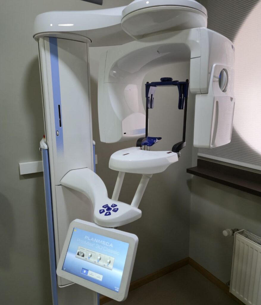 tomograf Planmeca